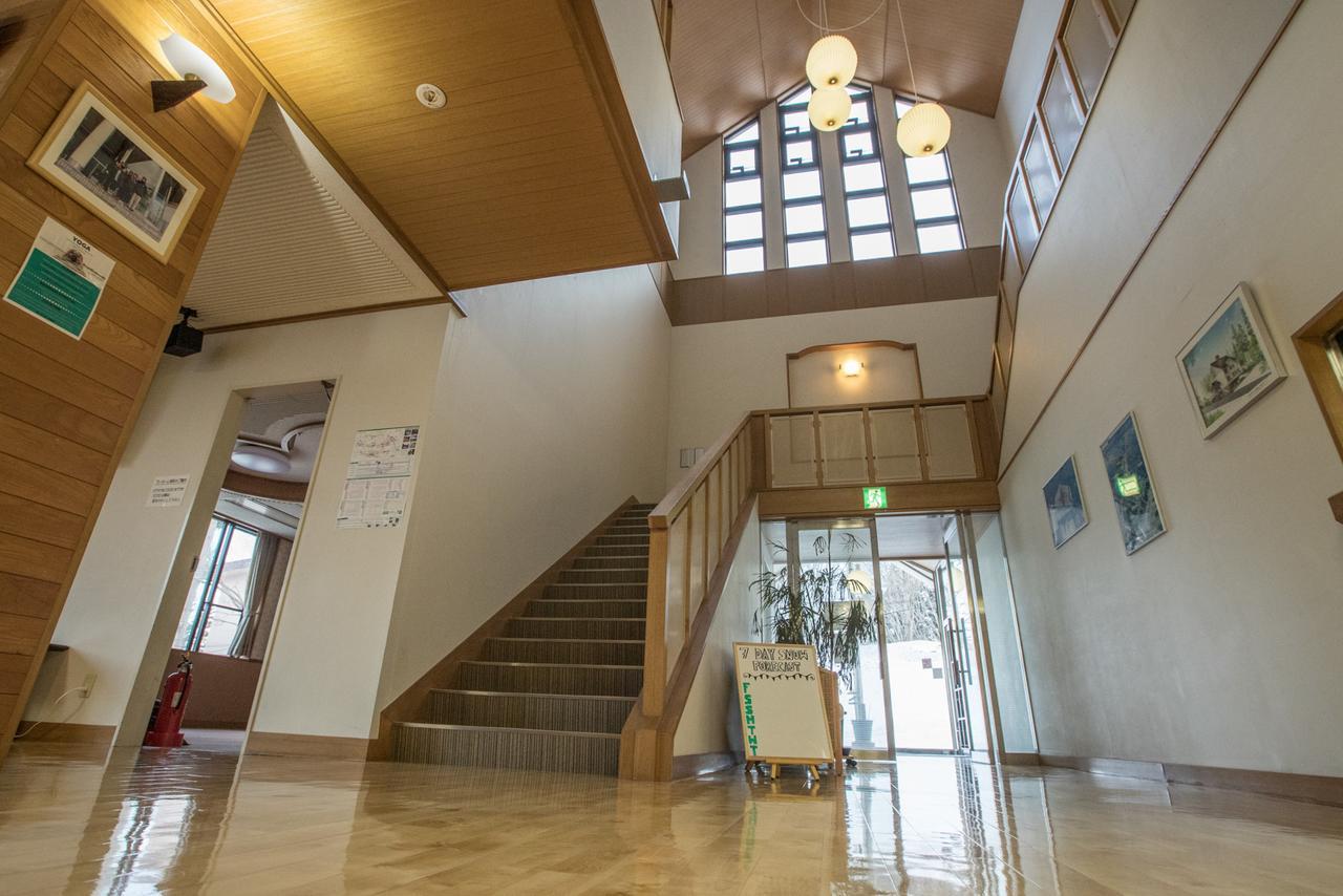 Refre Hotel Myoko Eksteriør billede