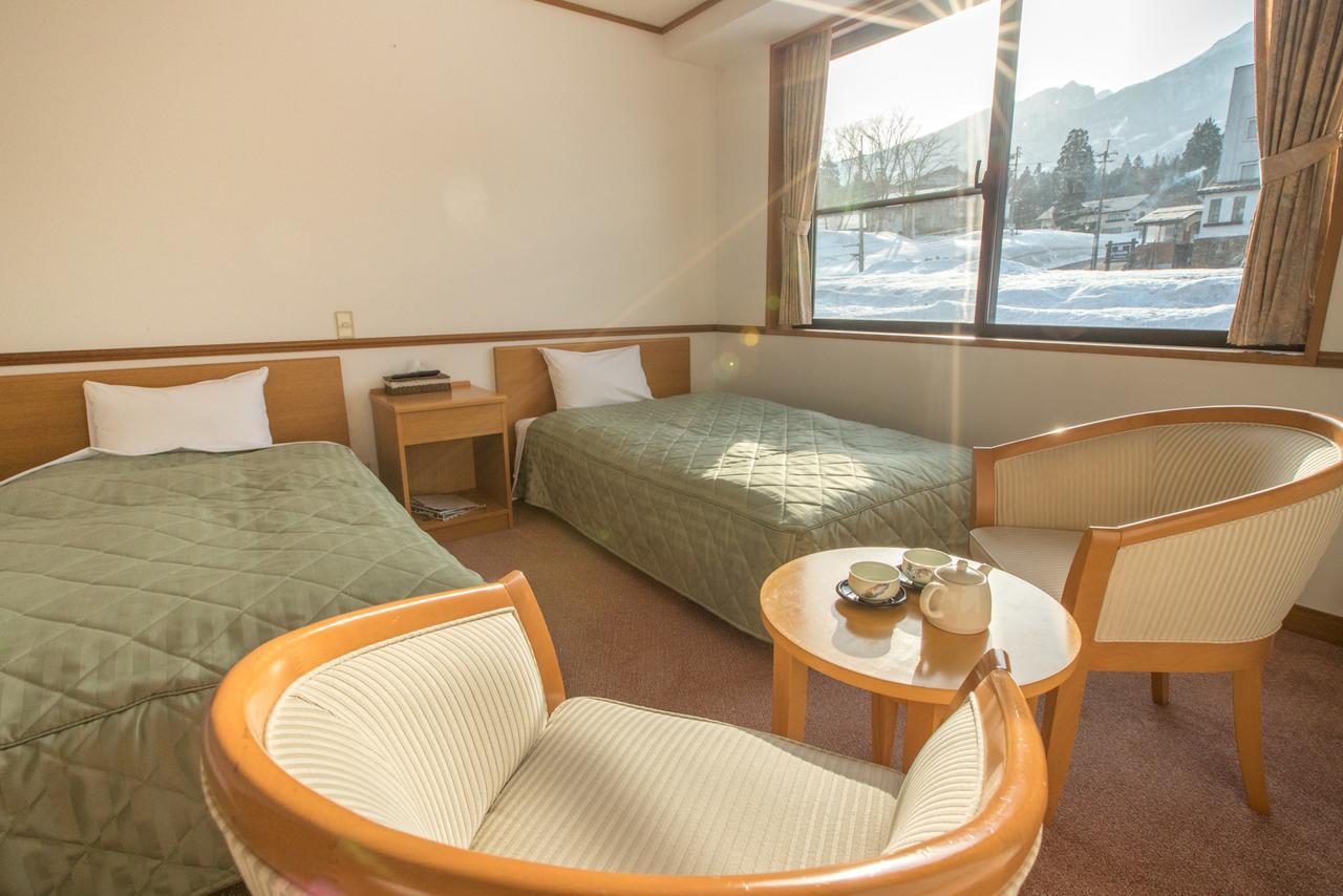 Refre Hotel Myoko Eksteriør billede