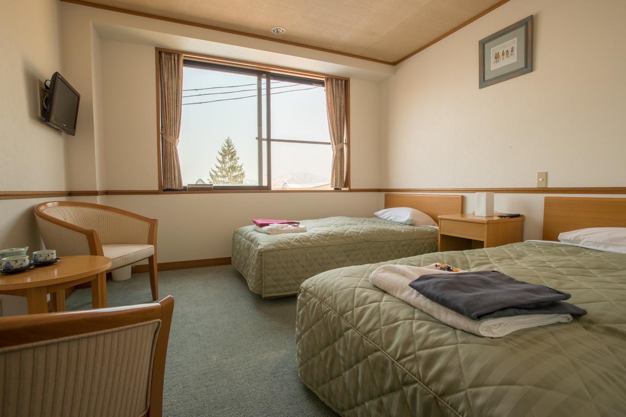 Refre Hotel Myoko Eksteriør billede